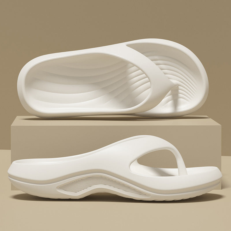 New Summer Fashion EVA Slippers, Outdoor Clip-Toe Beach Shoes, Plus Size Flip-Flops for Men,, and Couples, Men Shoes